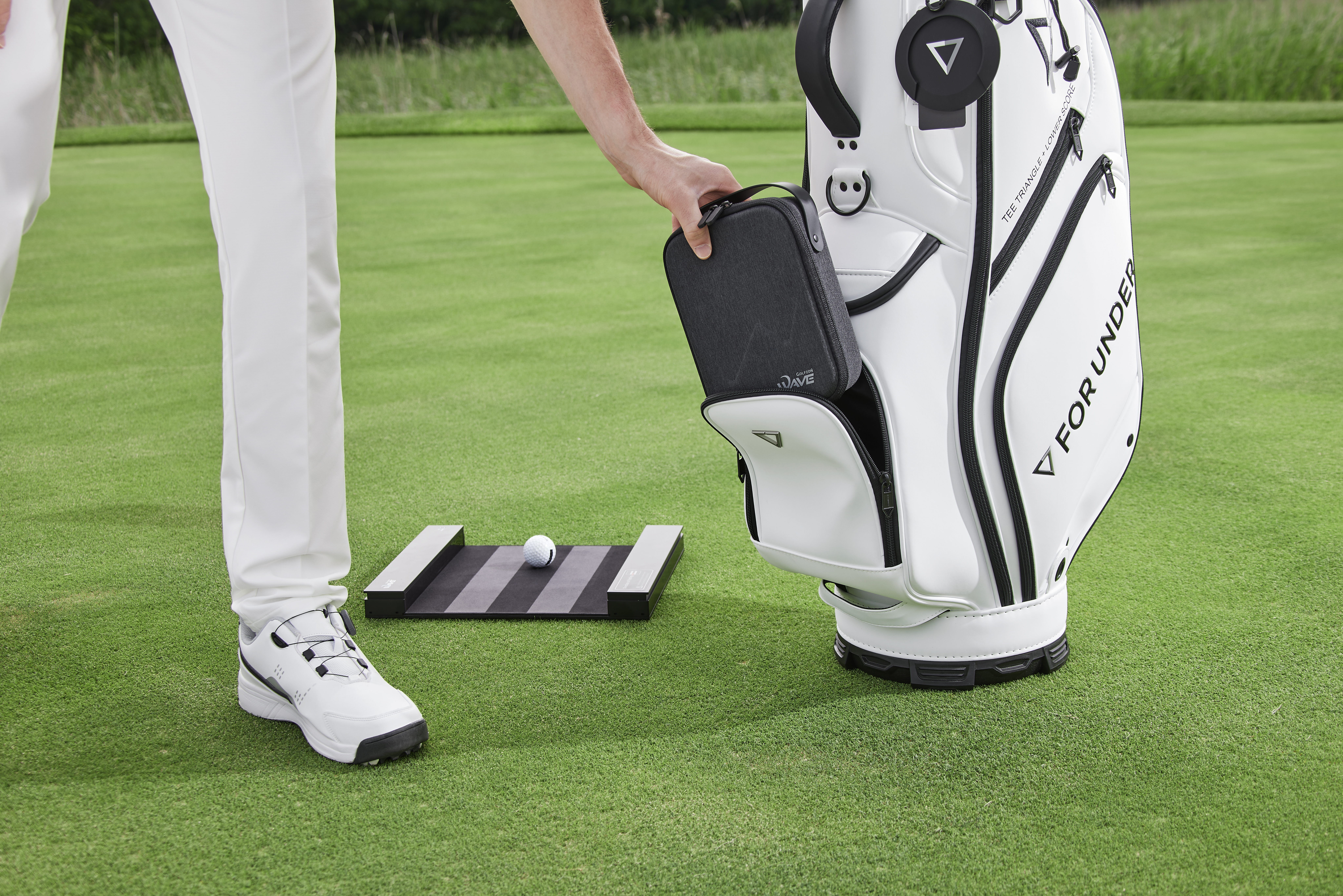 Portable Launch Monitor: Golfzon Wave that fits in your golf bag