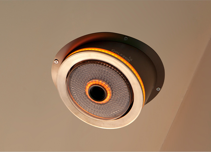 A close up of the high-speed, high-definition camera used by Goflzon